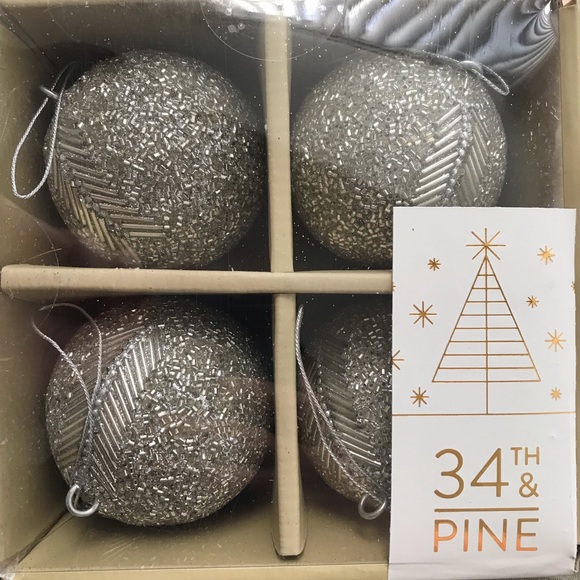 34th & Pine Champagne Silver Ornaments/Decor - Picture 3 of 12